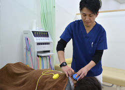 保険診療・施術の様子